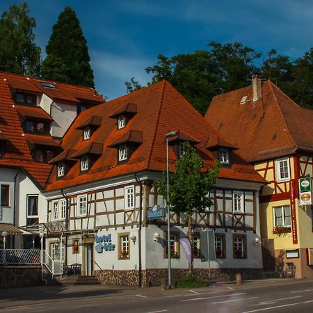 Hotel Baer Зинсхайм Экстерьер фото